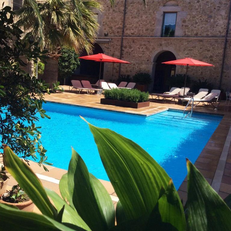 Hotel Canet Castello  D'Empuries Exterior foto
